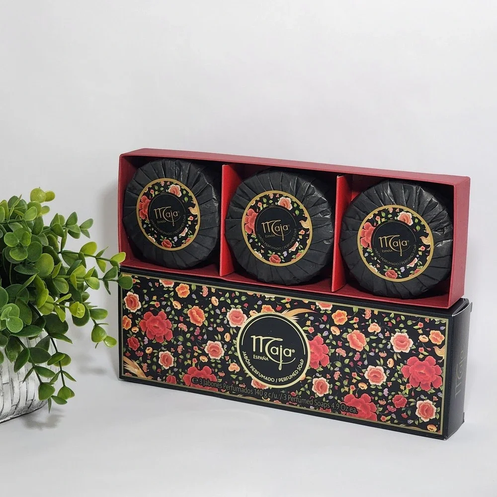 Maja Bath Soap Gift Box ~ 3 x 4.9 oz each ~ Classic Scent - Aroma Clasico